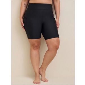 TORRID NWT Swim Biker Short With Pockets